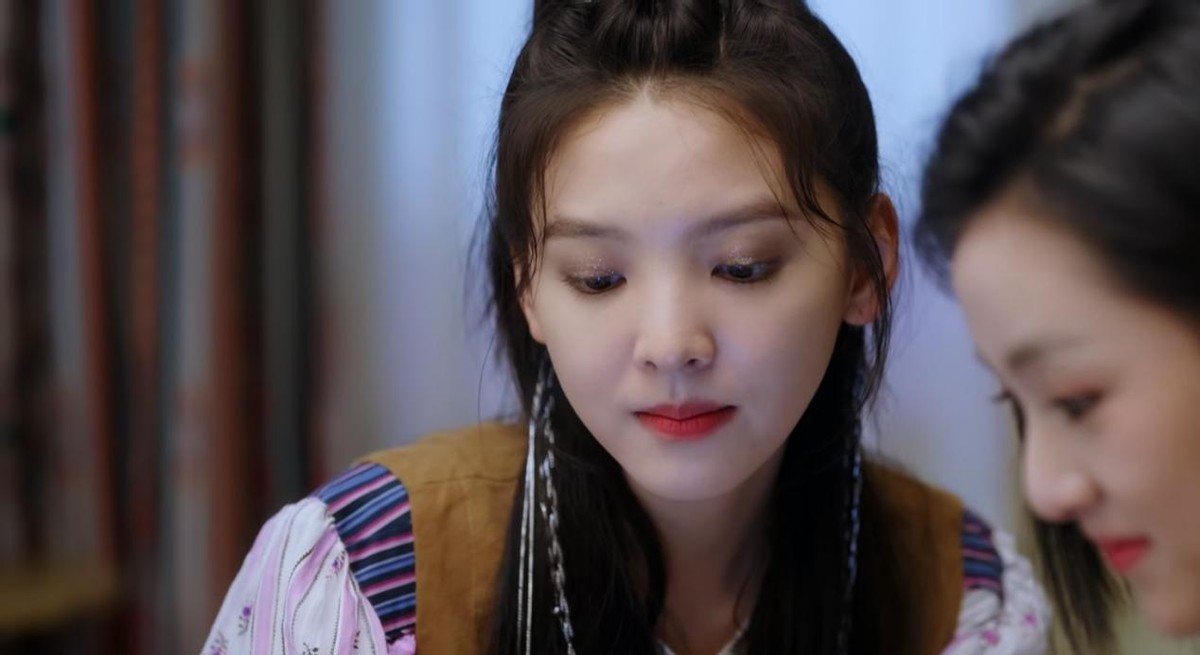 好家伙！才播2集就收视第一，观众好评如潮，这把央视又稳赢