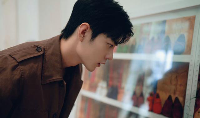 肖战|肖战超话突破4000亿阅读量,主打就是粉丝活人多,粘性大