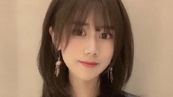刘海 2023流行这种锁骨发造型，女生塑型首选，轻松提升回头率