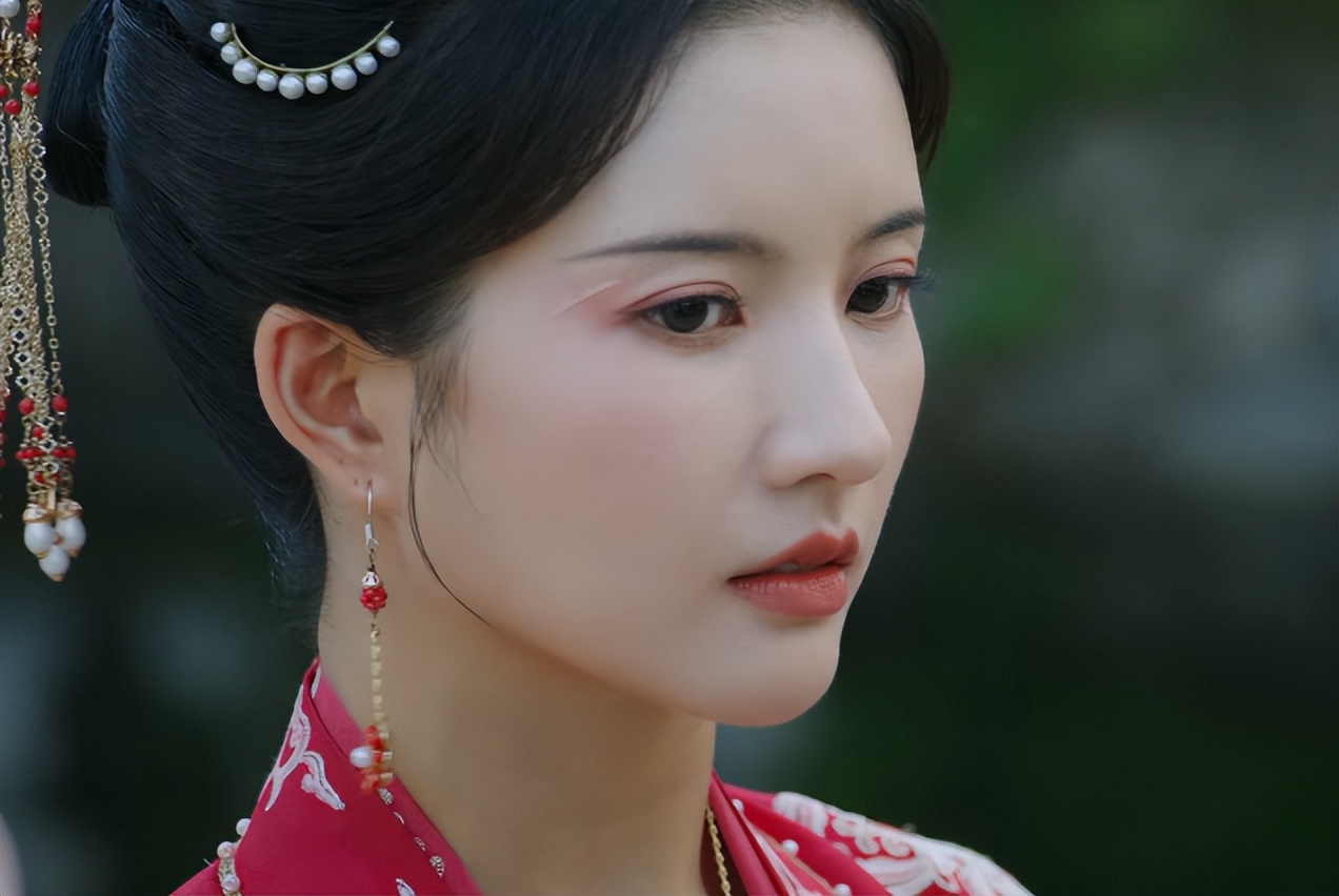 女演员长得好看有多重要？看《宁安如梦》的白鹿和刘些宁就知道了