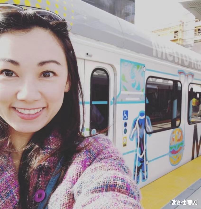 近况如少女!43岁前港姐息影18年回美定居,曾三甲不入观众感可惜