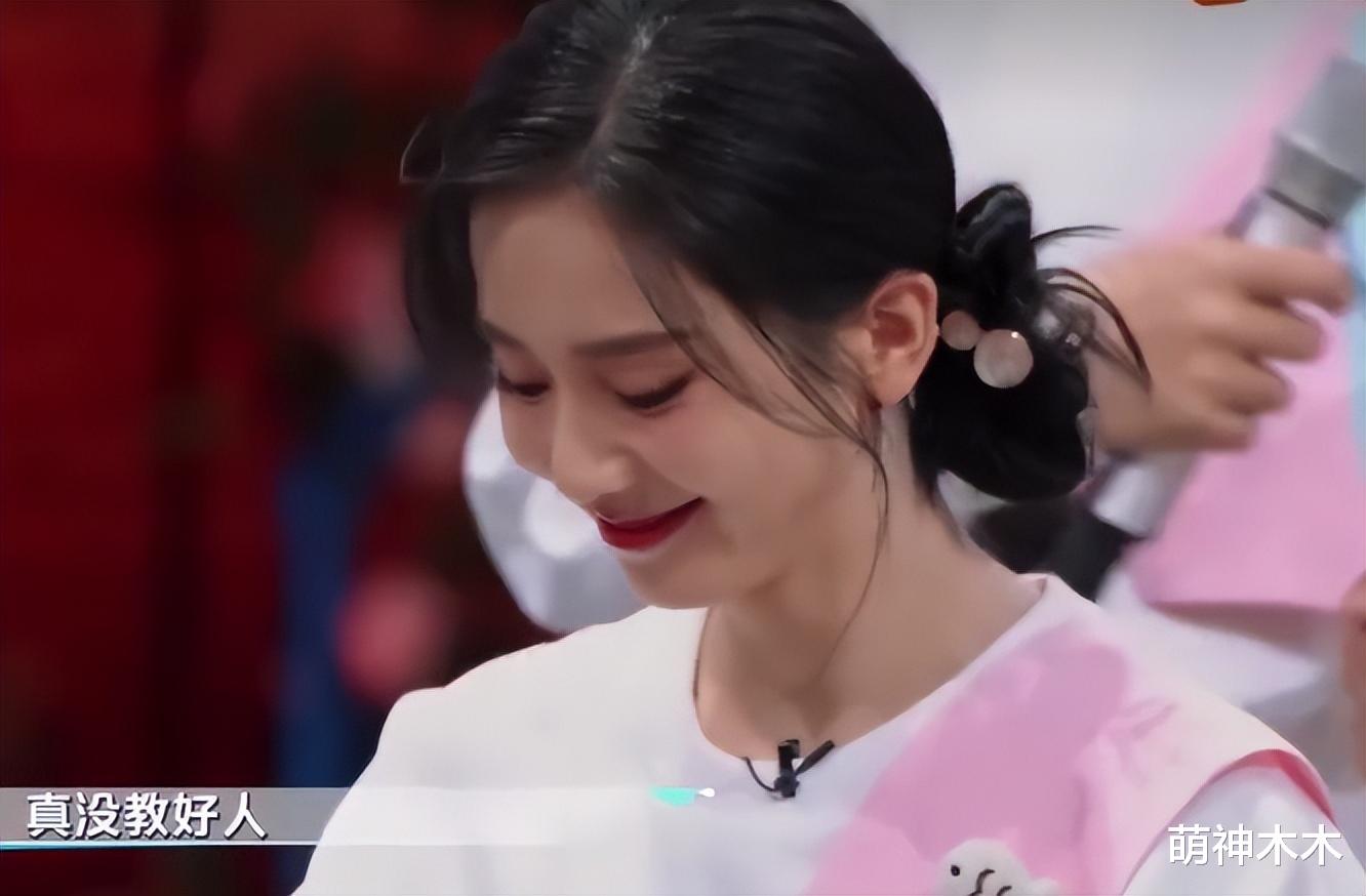 刘诗诗上综艺暴露真实性格，被吐槽无聊又端着，玩游戏都不懂规则