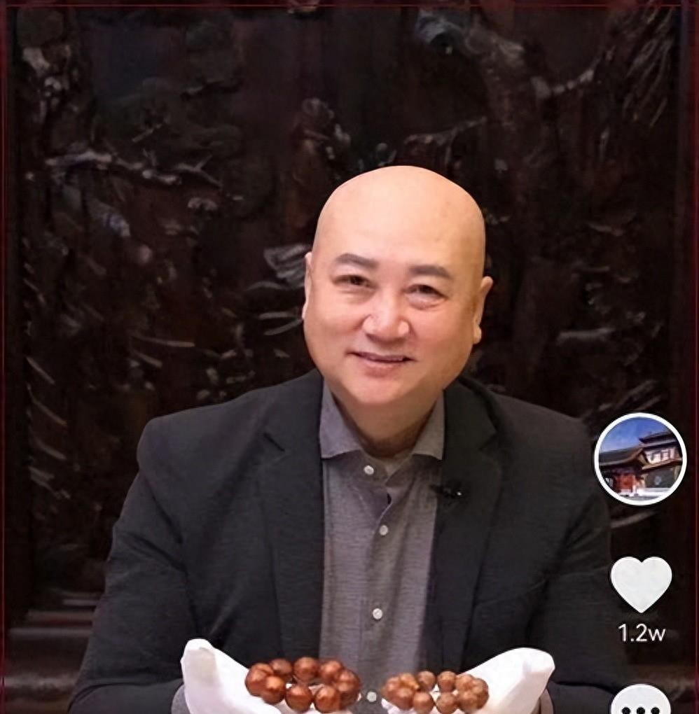 贪财又贪色,仗着资历在圈内“横行霸道”,这6位晚节不保真不冤