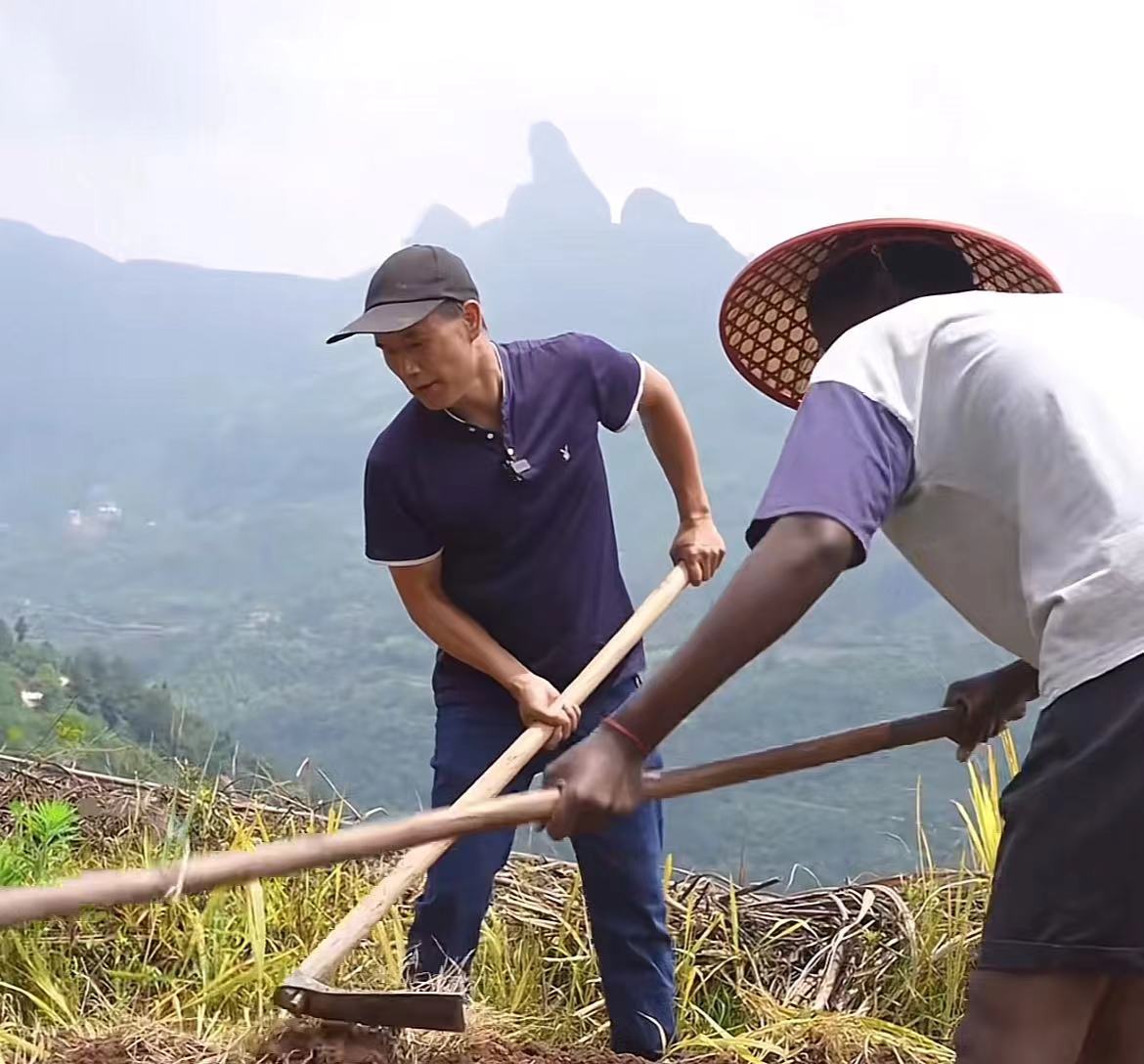 曝网红rose团队疑产生分歧，账号停更引猜测，吴建云大哥道出真相