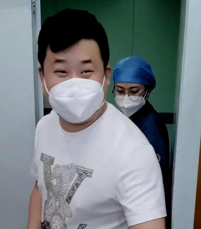 赵本山的“最惨徒弟”，曾靠捡垃圾度日，后老婆改嫁给自己兄弟！