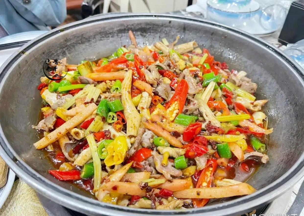 |到重慶必點的8道渝菜，是“渝菜之魂”，老板都誤以為你是重慶人