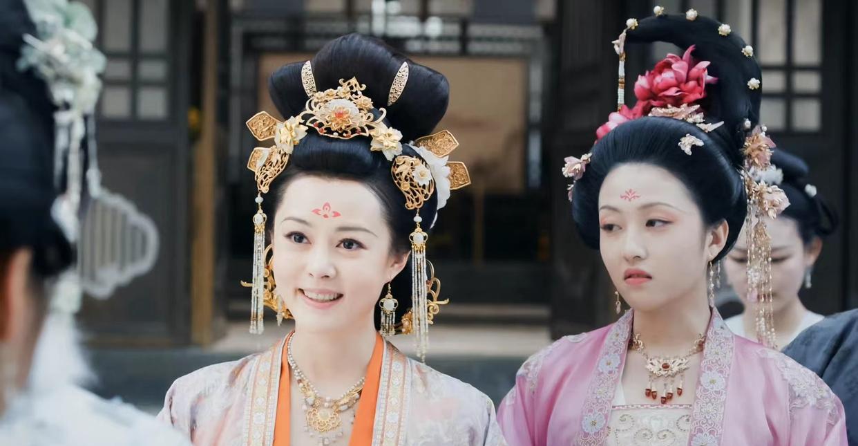 孟子义|《花琉璃轶闻》告诉我们:造型下了功夫,女主选择孟子义有多尴尬