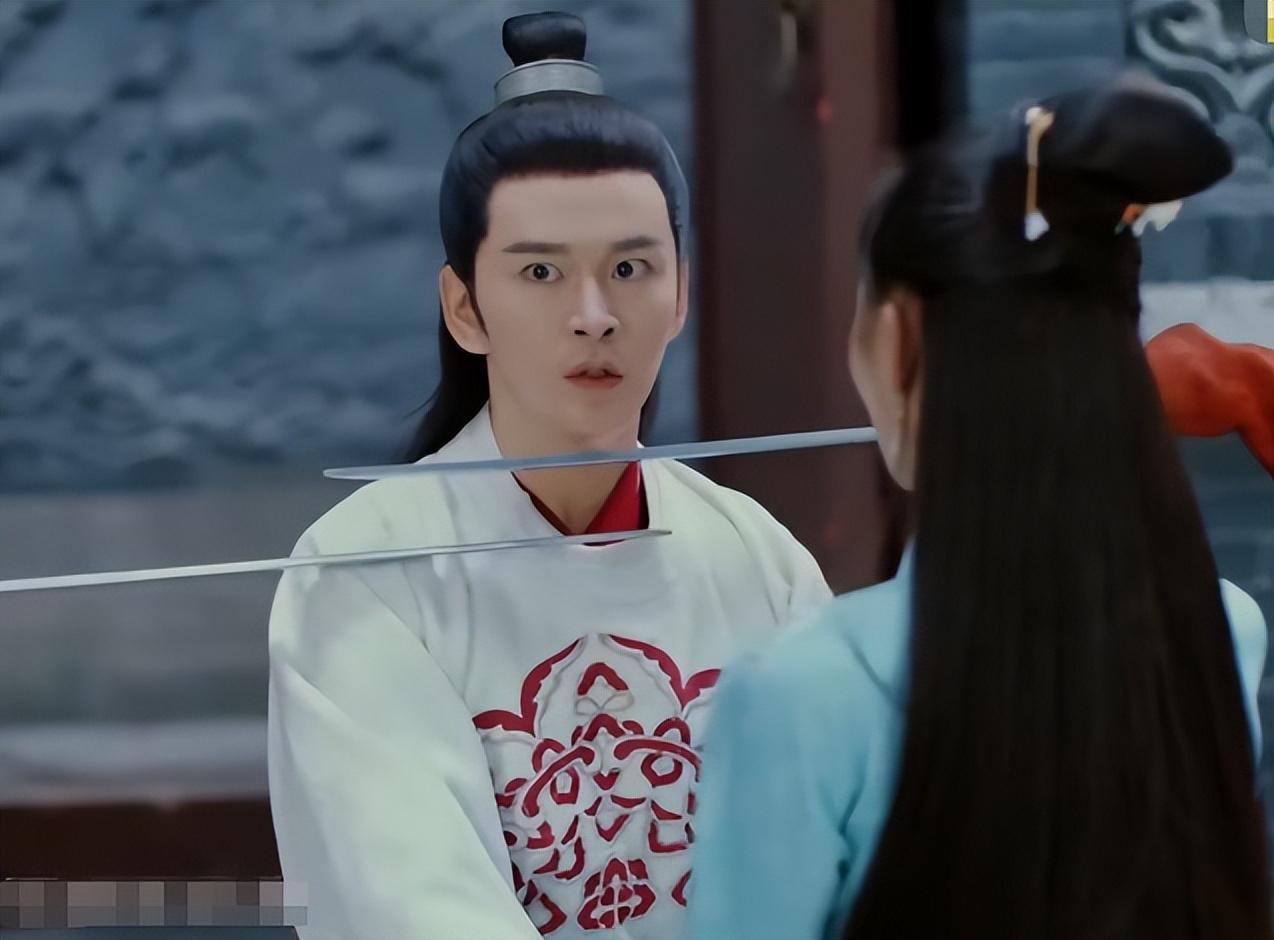 离谱到家，《岁岁青莲》开播4集，这真是我看过最恶心的古装剧