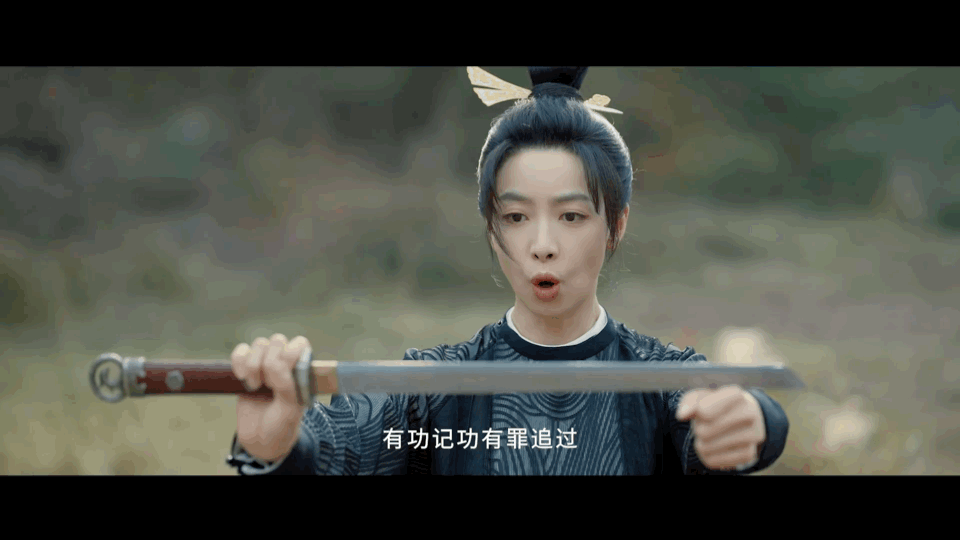 巩俐|“哑巴演员”被央视发文点名,不是夸是批评,言辞直戳其肺管子