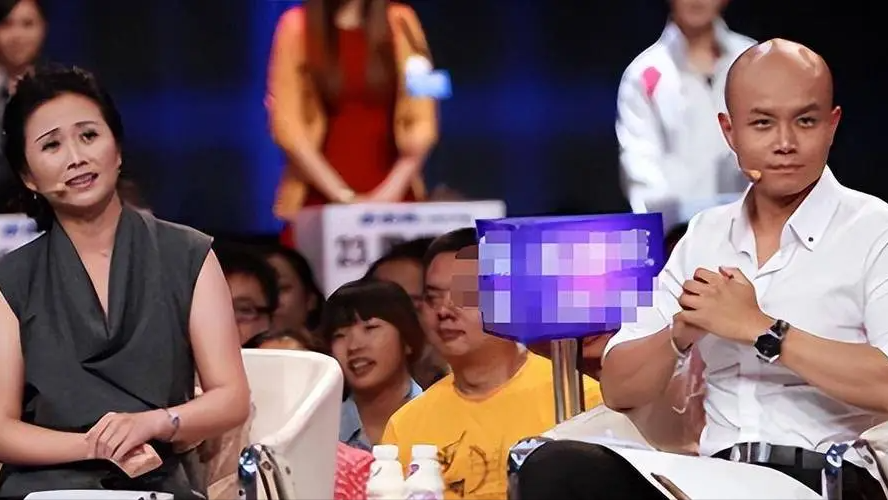 黄菡|这还是《非诚勿扰》里的导师黄菡吗?时隔7年荧幕露脸,判若两人