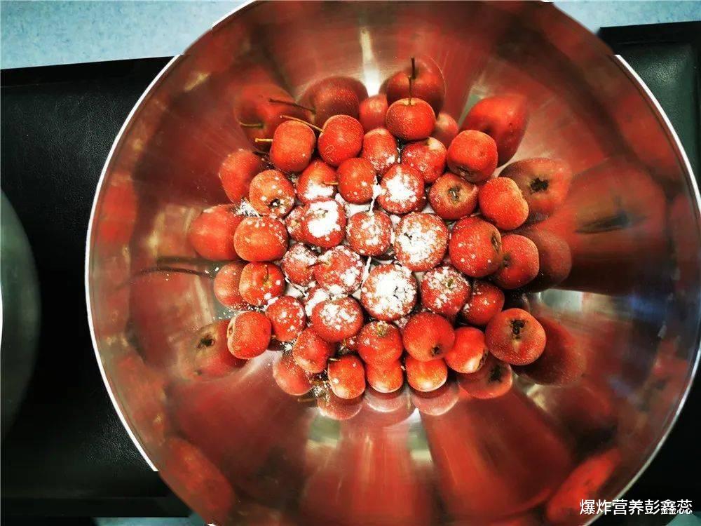 国产山楂不能再吃了,有致癌的风险?到底是误会还是事实,说清楚