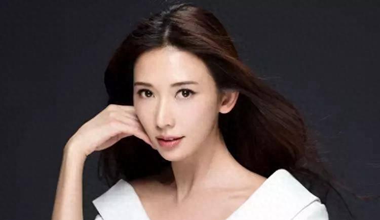 得罪陈冠希,嫁给日本人,林志玲终究是一步步败光了人品