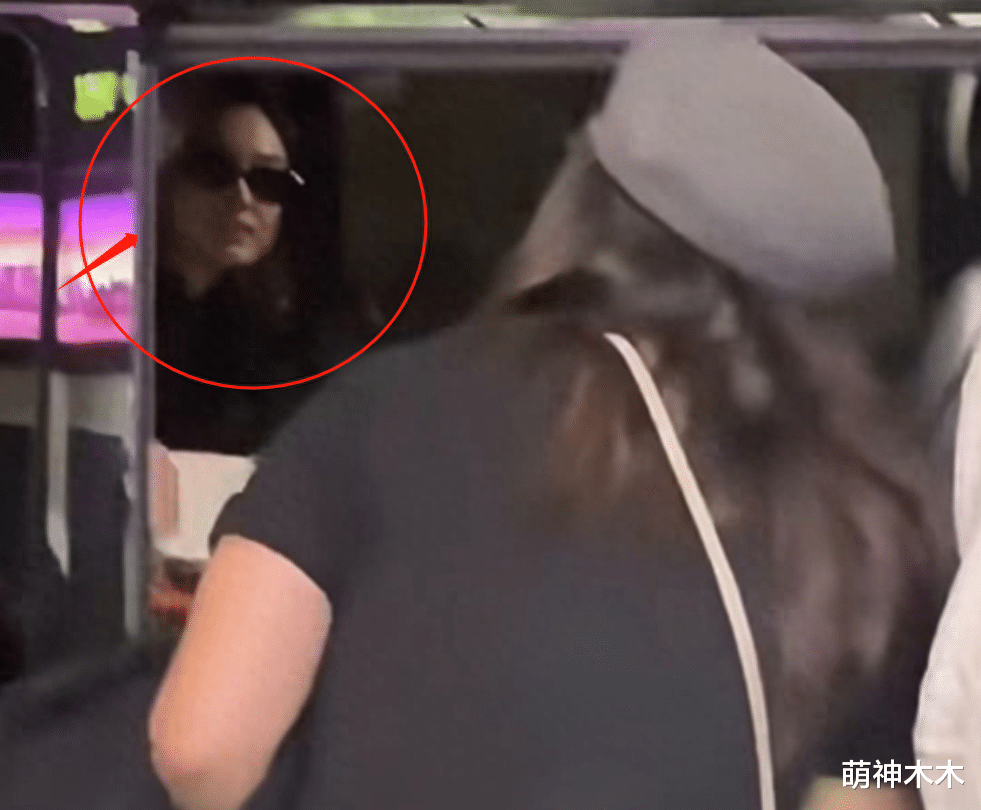 看看杨颖张嘉倪带来的恶劣影响,还觉得她们不该被骂吗?