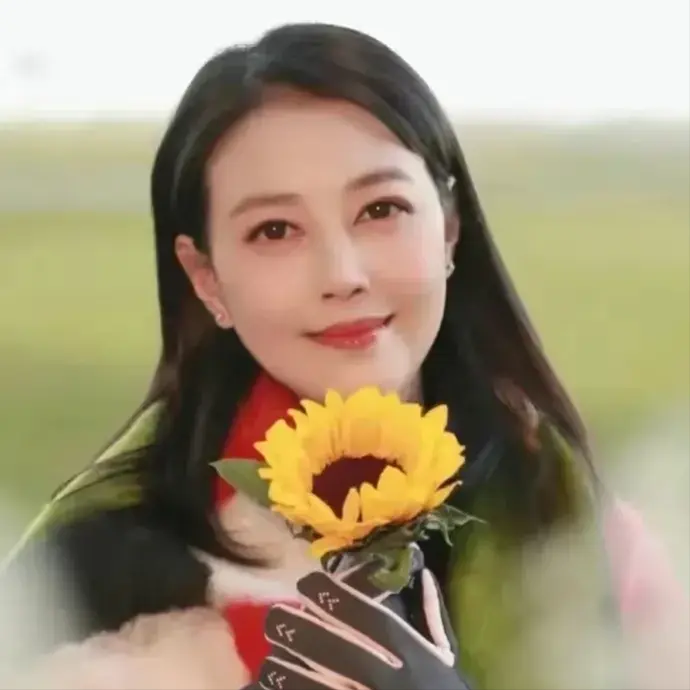 悲痛!急诊医生曝周海媚病情,发病照曝光,母亲一句留言令人泪目