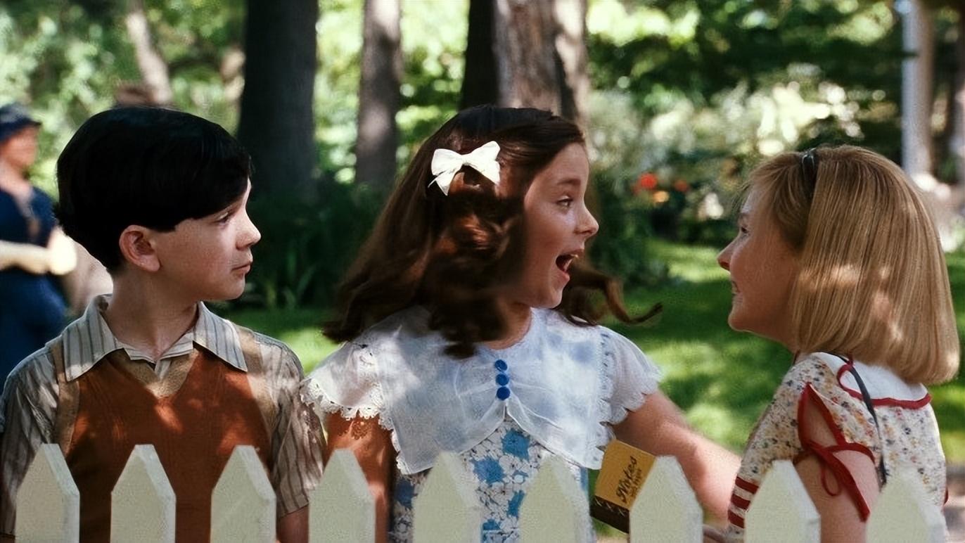 玛丽莲·梦露|“小梦露”安娜：26岁嫁89岁老头，1年后丧夫，和继子争16亿遗产