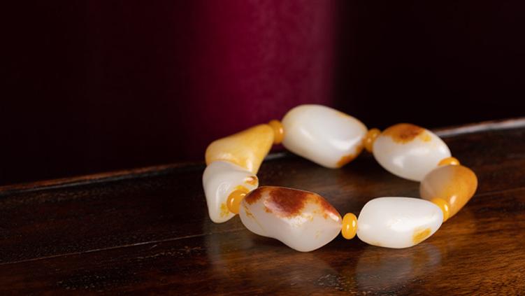 |和田玉&翡翠，谁更有价值？