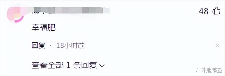 56岁李泽楷现身私人聚会，与富婆合影略显发福，梁洛施疑陪伴身侧