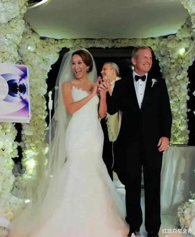 可怜之人必有可恨之处! 天后李玟为什么要嫁给外国伪富豪老男人?