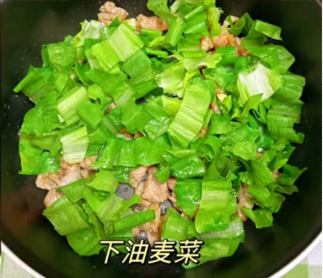油麦菜|深秋，多给家人吃“这菜”，简单省事，营养易消化，天天吃不长胖