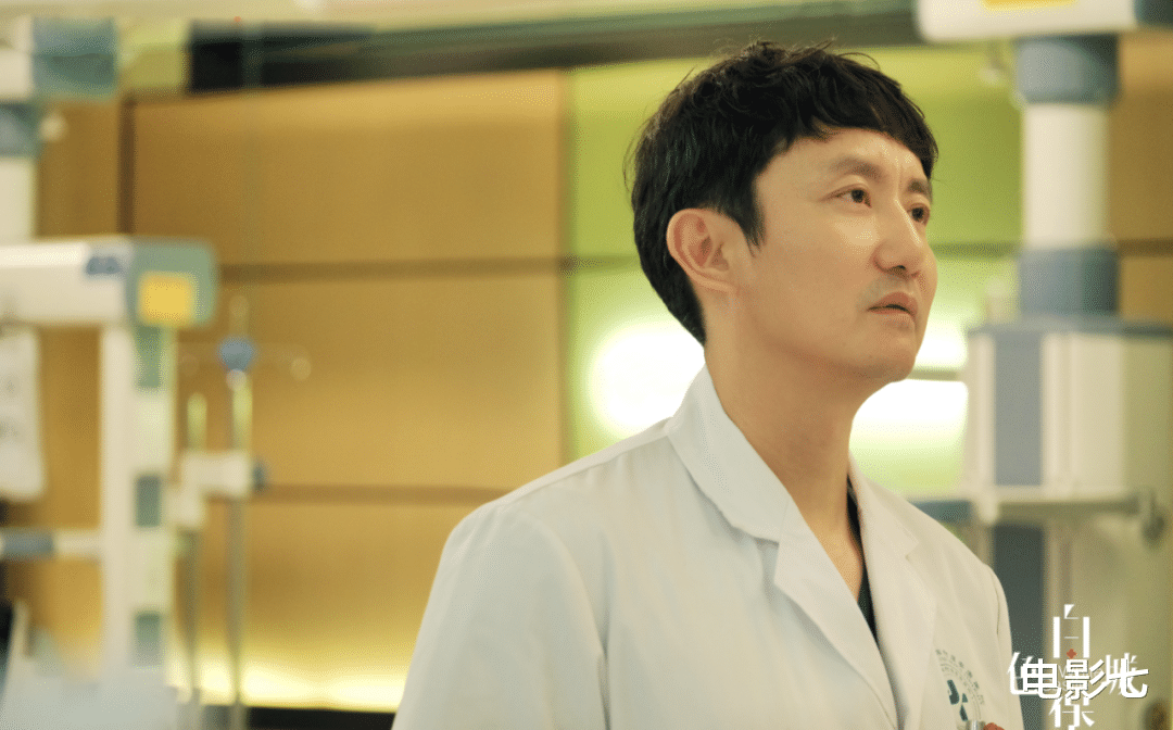 医生|好家伙！连续3天拿下收视第一，观众好评不断，湖南卫视又拿到王炸