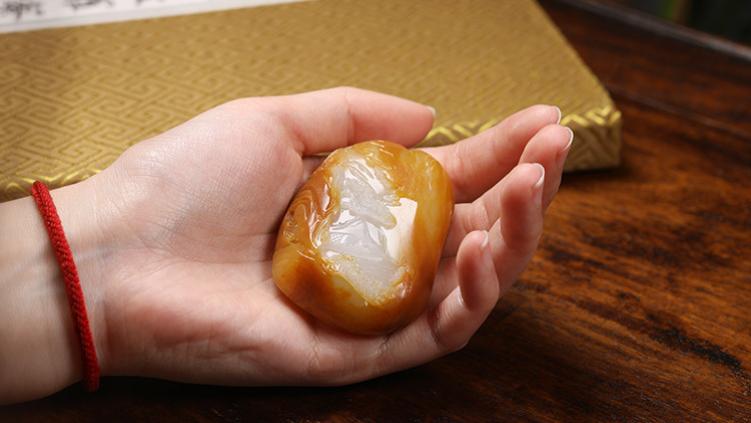 |什么样的和田玉才能被称作精品？