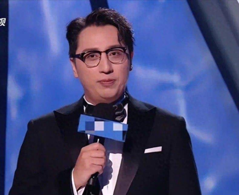 华少|被“好声音”牵连,华少资产被扒,细看身家,这些年钱是真不少赚