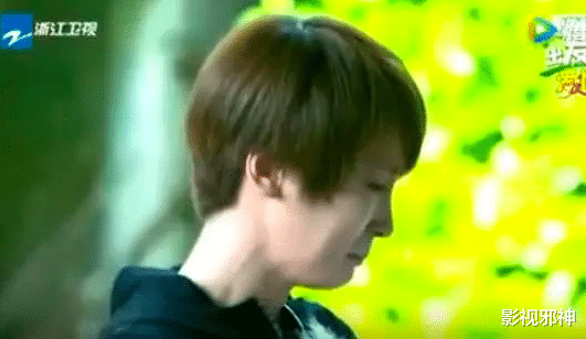 开年第一瓜,他塌房了?