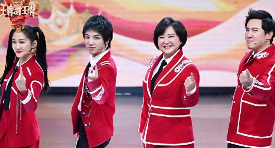 一个傻得不行,一个精到顶级,两人撑起了《王牌》,对得起观众苦等