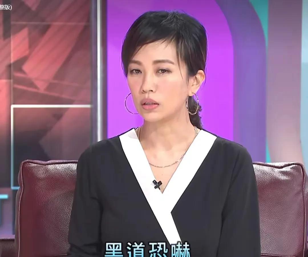 萧敬腾50岁女友不简单!曾与大佬相恋10年,两人合影动作引热议