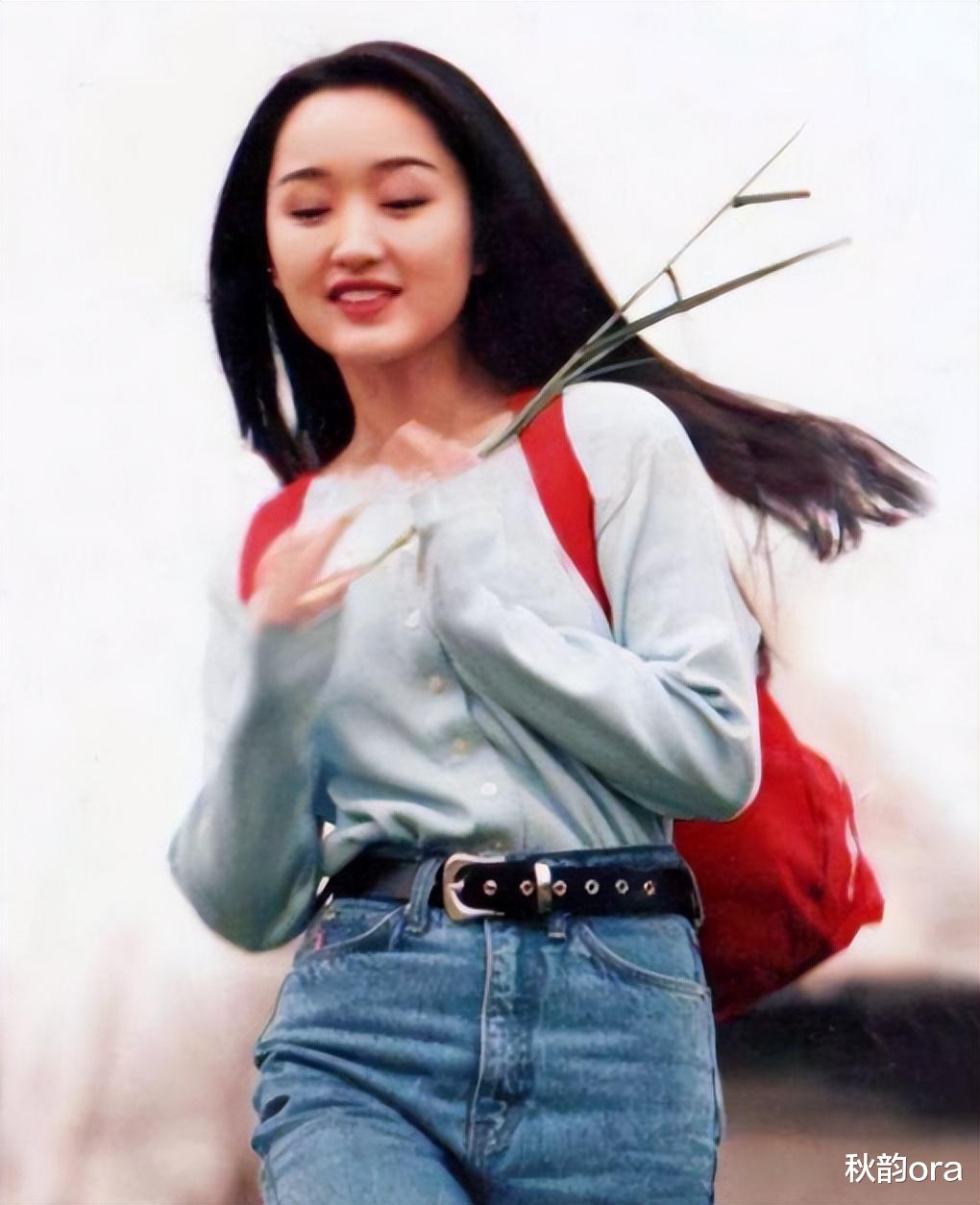 杨钰莹|杨钰莹与初恋赖文峰分手26年后,一个娶妻生子,一个不婚不孕