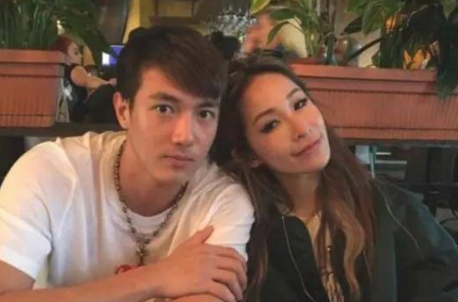 萧亚轩的瓜,有点大...