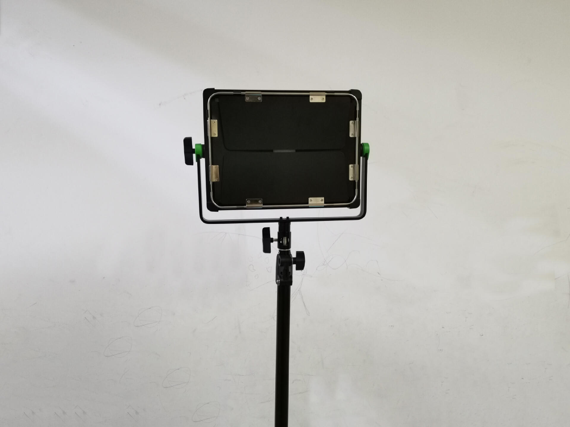 摄影、拍照好助手,唯卓仕微徕WP35补光灯让你的照片自带滤镜