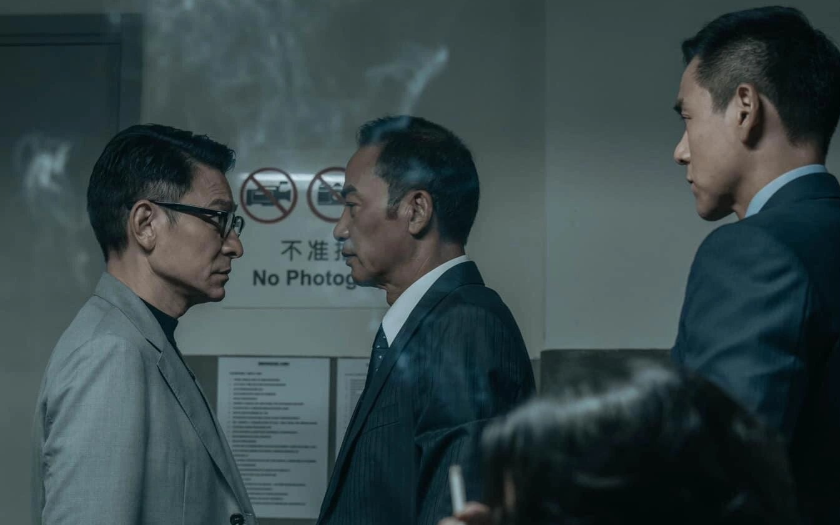 2天票房4.8亿,差评满天飞的“大烂片”被捧上日冠,中国观众咋了