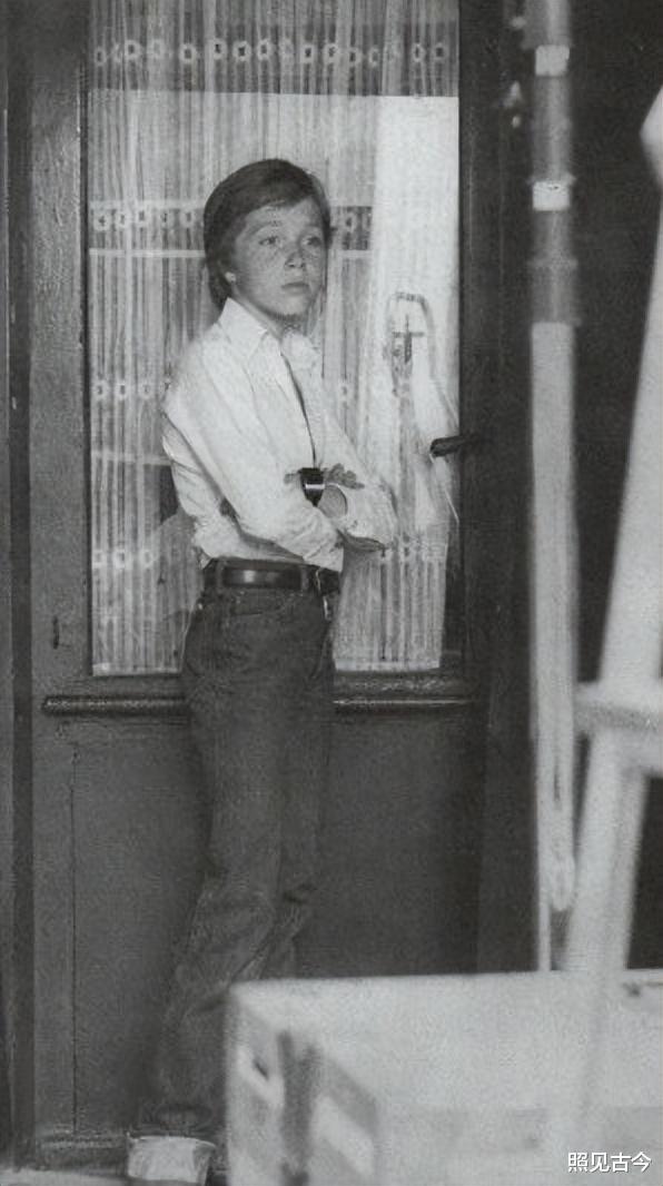 罗密:演活了茜茜公主,14岁独子离世10个月后,43岁的她心碎而亡