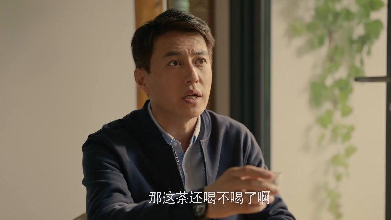 靳东新剧仅播2集,收视率破1.3,终于有可以让我熬夜狂追的剧了