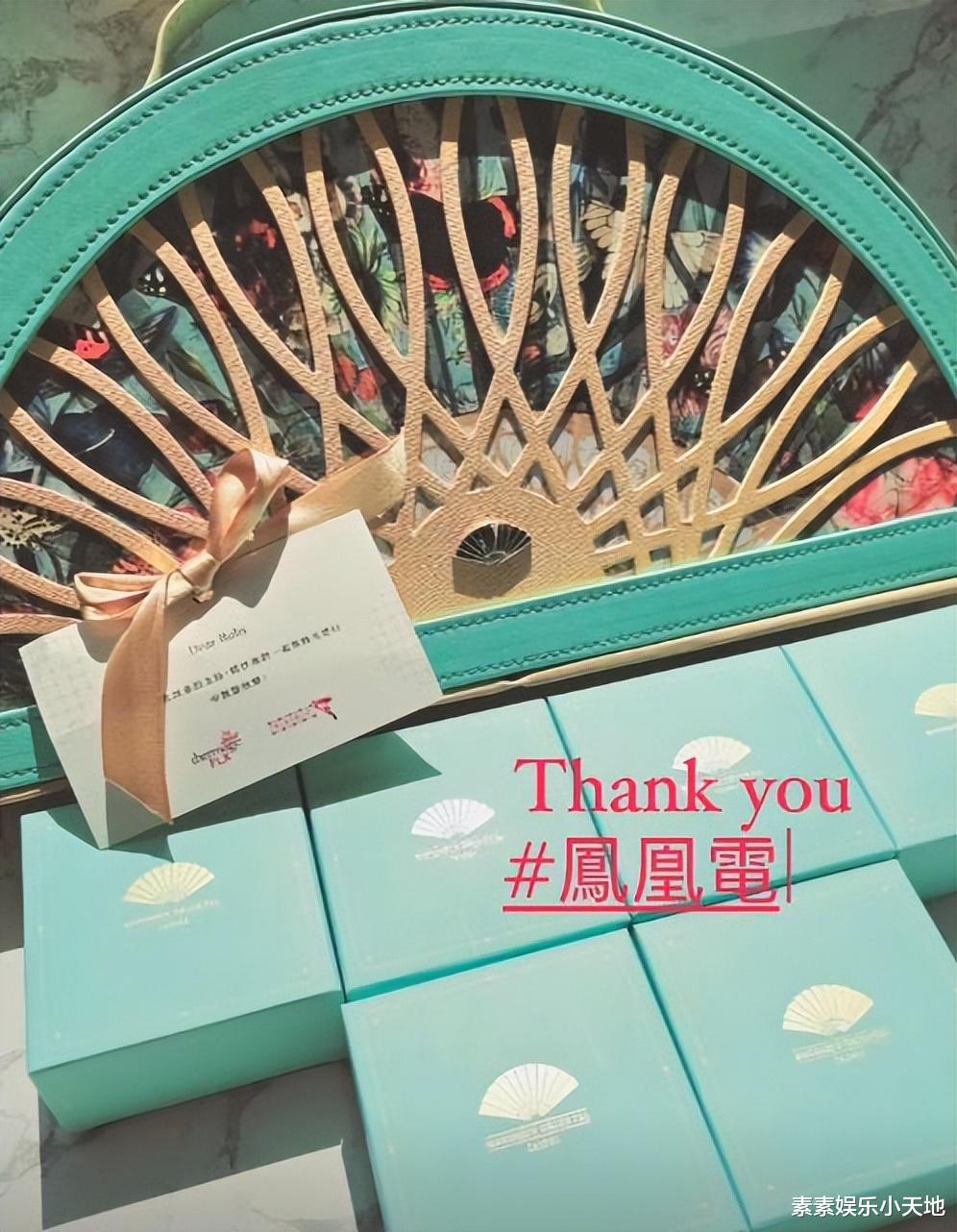 林心如和霍建华秀恩爱,夫妻收中秋礼物,老公被称为“华哥”