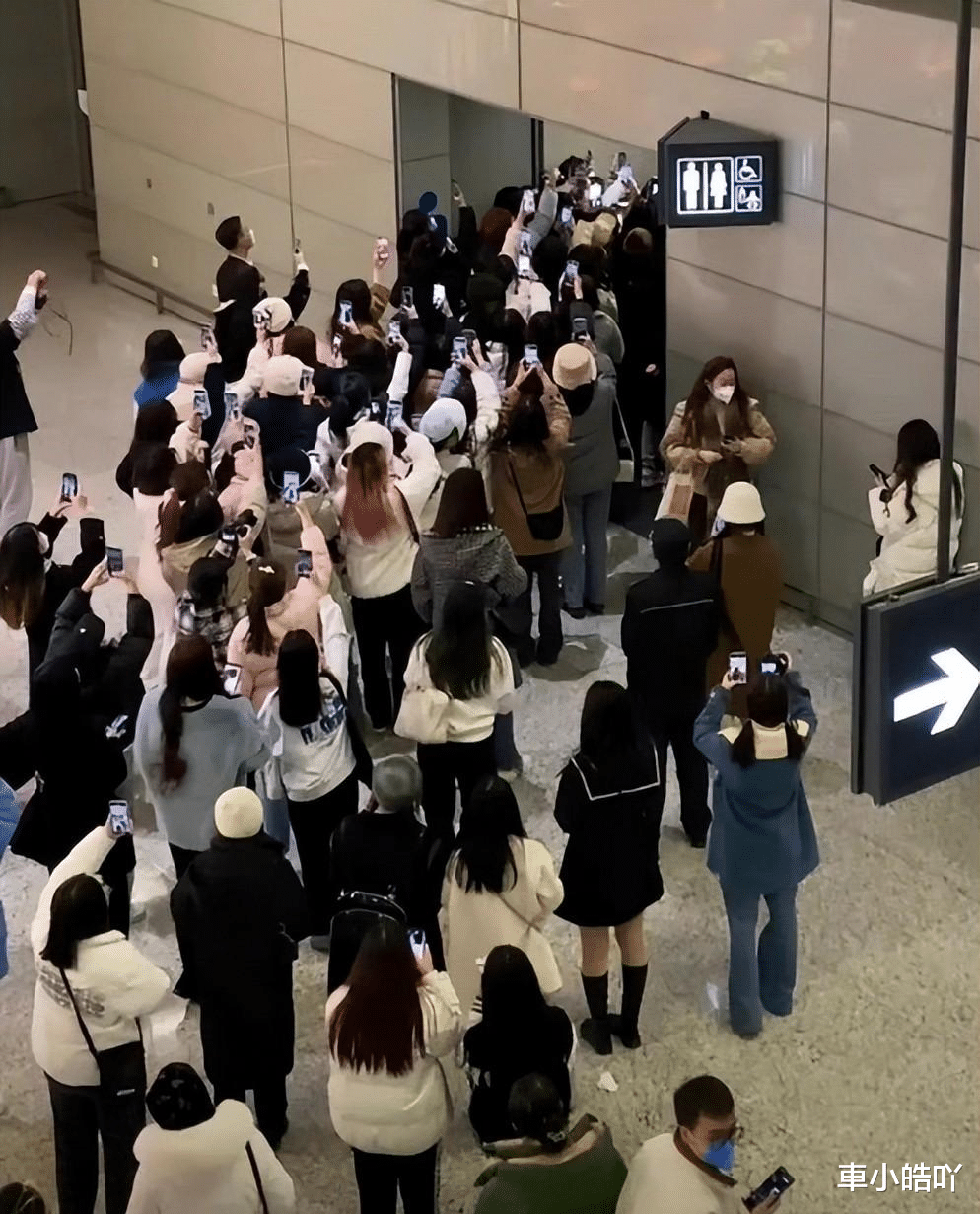 警察|媒体追星,跪舔外国流量小生、污蔑中国警察