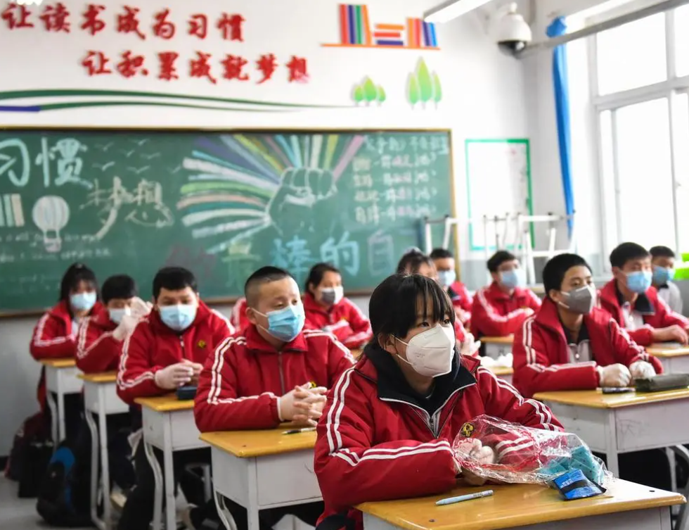 “双减政策”又有新调整?或将在9月开学后实施,家长可以放心了