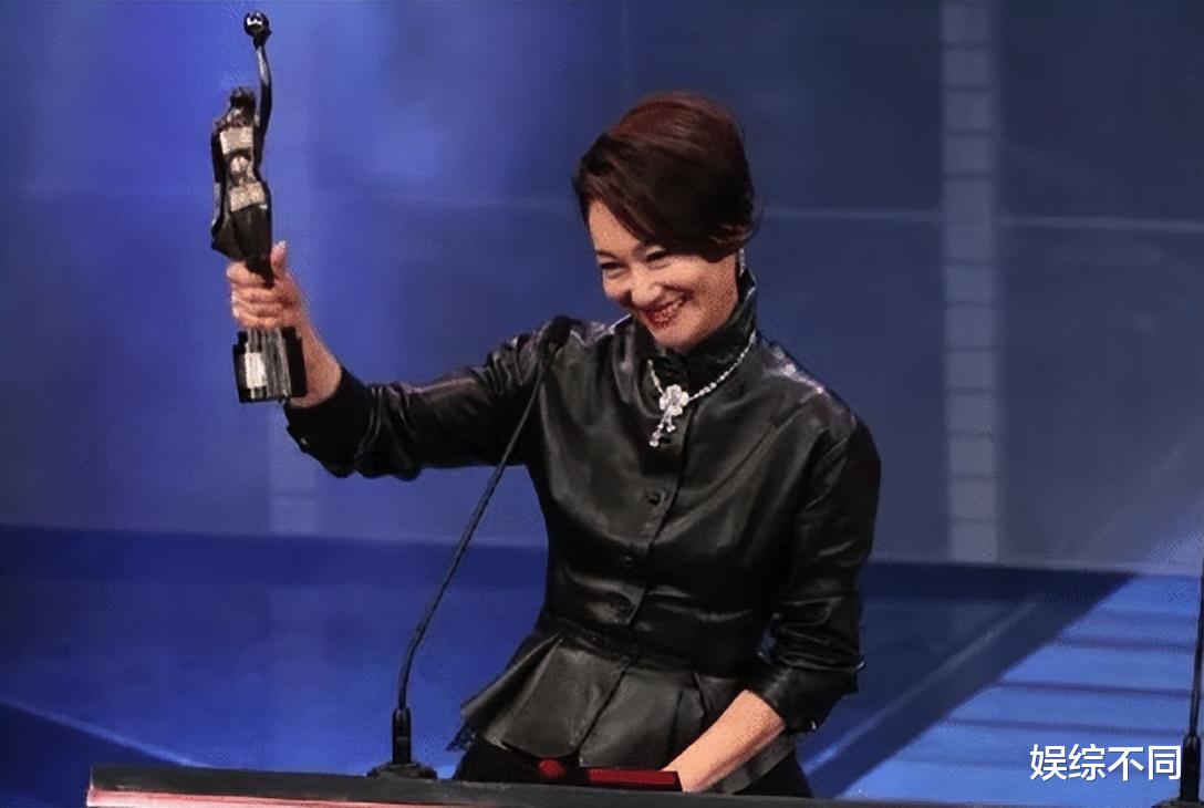 惠英红的哥哥:一代武打巨星因为减肥猝死,死在沙发上9天无人知