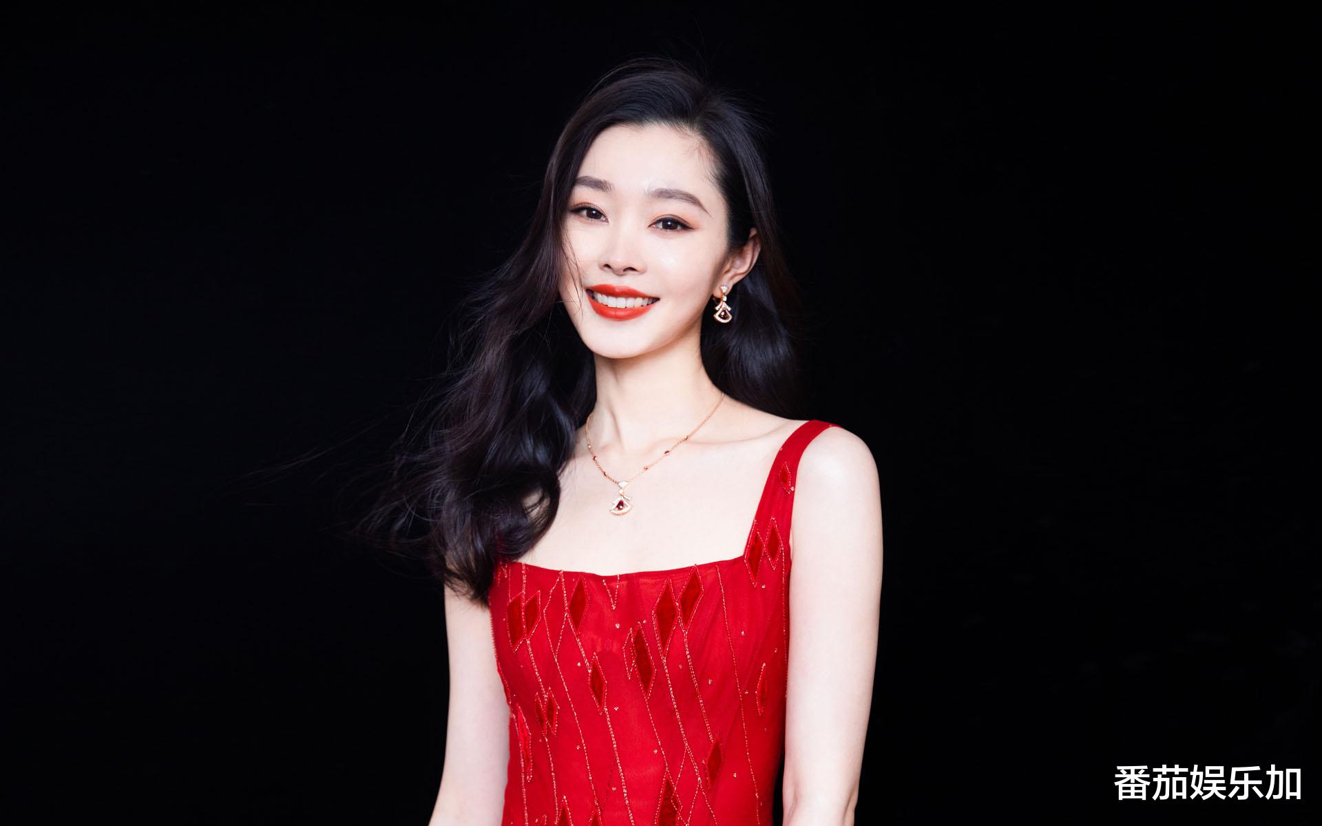 知名演员宋轶代言辱华品牌，倪妮曾紧急解约，评论区沦陷