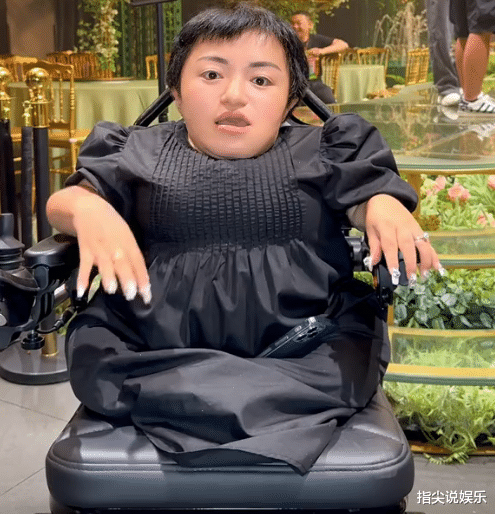 袖珍富豪李喜梅大婚，陪嫁1000W和广州3套房，男方26岁，是演员