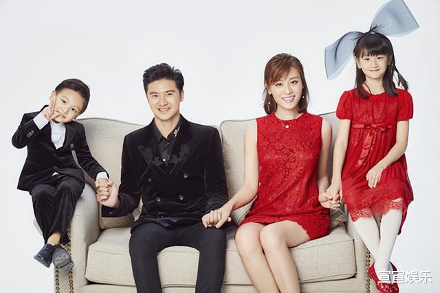 超女|7位超女现状:李宇春身患重病,何洁卑微求上浪姐,张靓颖被骗6亿