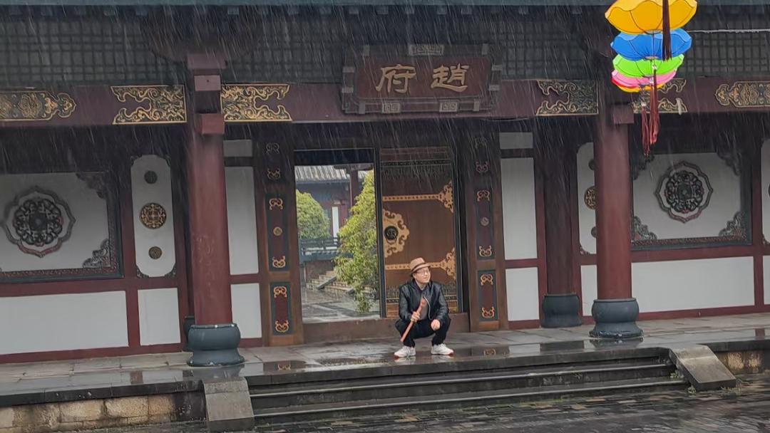 这个职业交易员不止交易造诣很高，连上赏雪的境界都让人深深折服