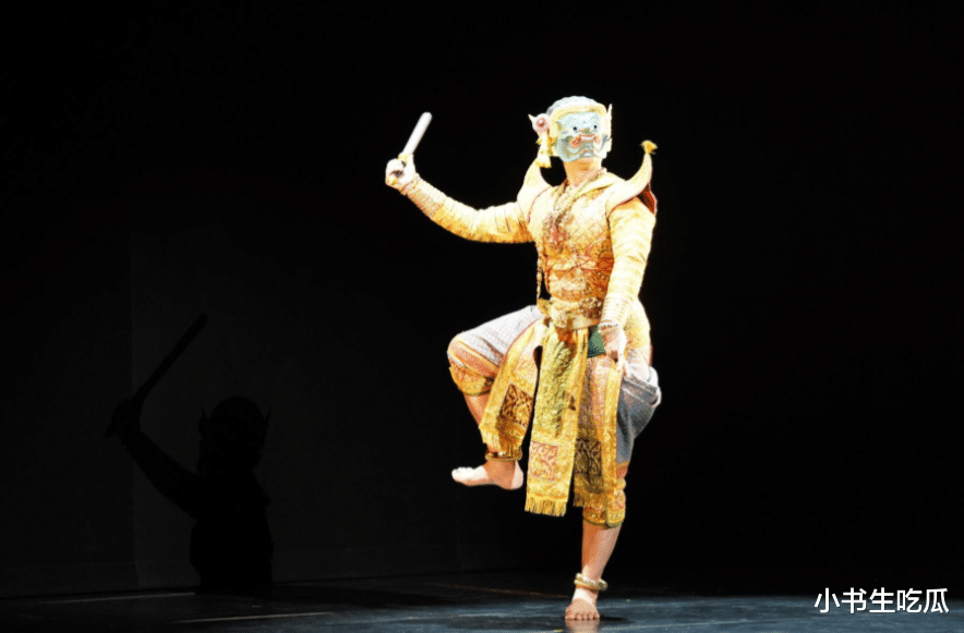 曾经的苏提达被贵妃抢风头，气到皱眉头，如今独占后宫笑容灿烂