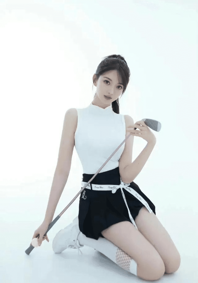 黄晓明|黄晓明无名指戴回婚戒疑与baby悄悄复合!杨颖晒合照回复