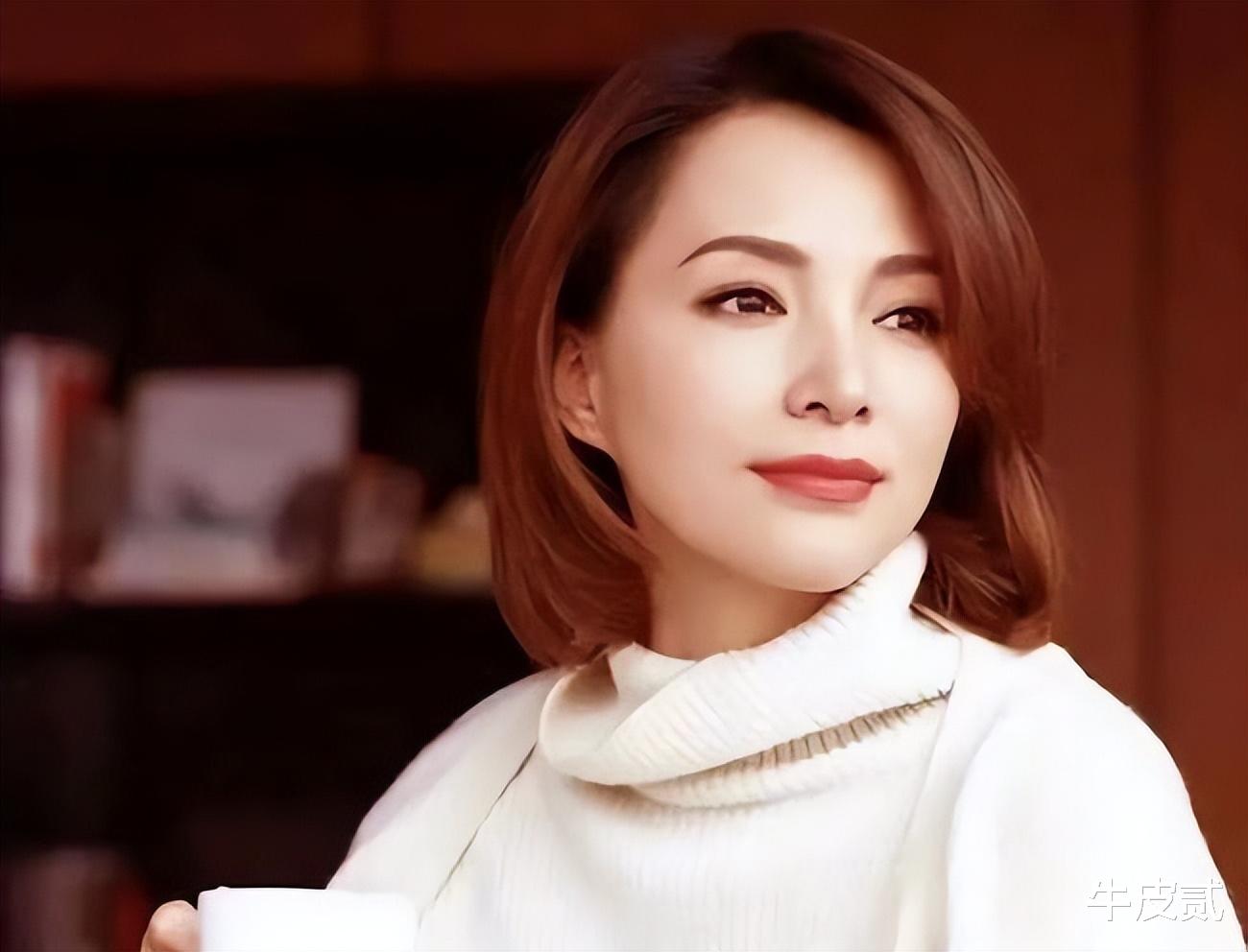 妆前妆后“大变脸”的5位女星，带妆貌美如花，卸妆秒变土味大妈