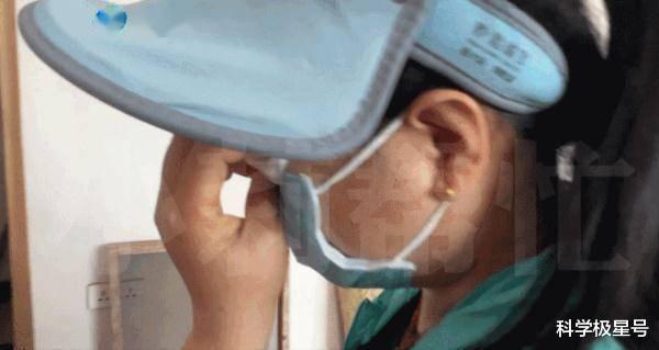 |七旬老人三天之内花了十五万购买文玩,谁知属于很低端的仿品!