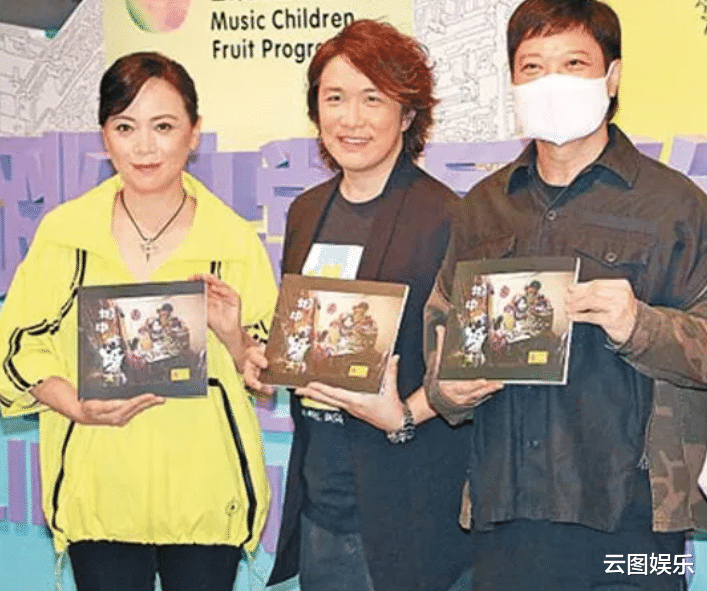 邓萃雯|57岁港星邓萃雯接父亲到北京养老,超爱吃填鸭,喜欢当地四季分明