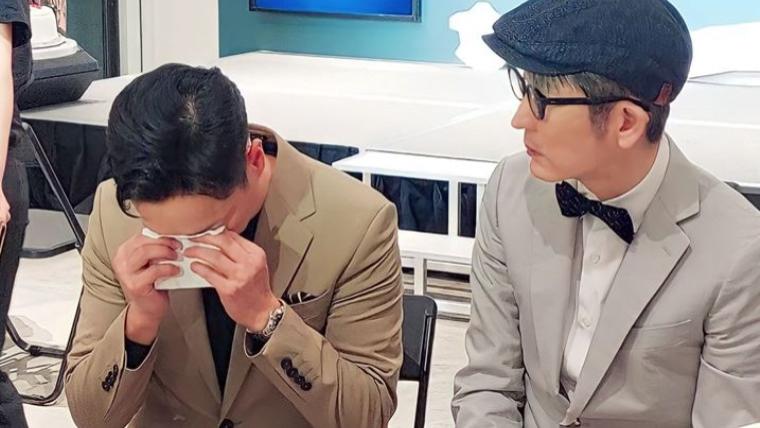 谢祖武|55岁知名男星痛失母亲，出席活动崩溃大哭，被送蛋糕庆生很尴尬