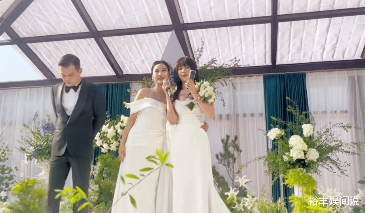 网红痞幼因当伴娘登热搜!穿白色礼服惹争议,颜值差距大